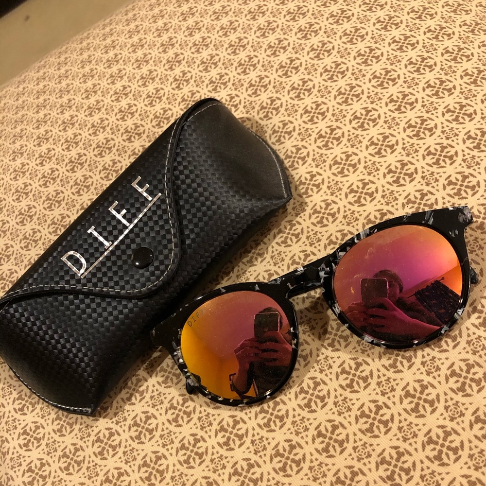 Diff Eyewear Sunglasses